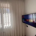 Amion In Center Of Apartamento Tirana