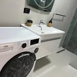 Amion In Center Of Apartment Tirana