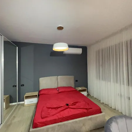Amion In Center Of Apartman *