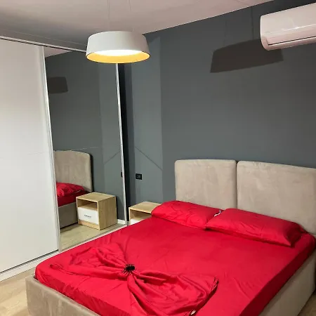 Amion In Center Of Apartment Tirana