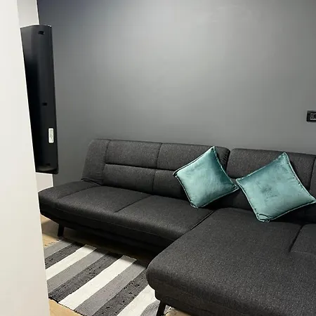 Apartman Amion In Center Of Tirana