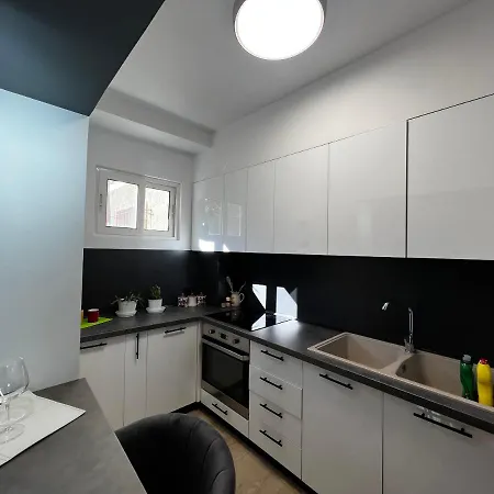 Amion In Center Of Apartman *