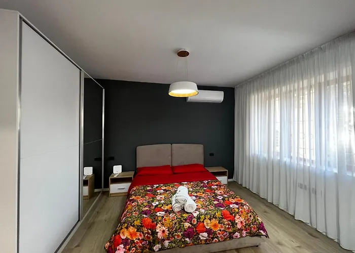 Apartment Amion In Center Of *